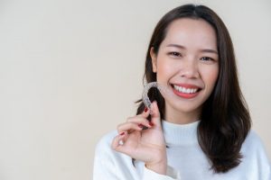 Close up of woman’s smile with Six Month Smiles 